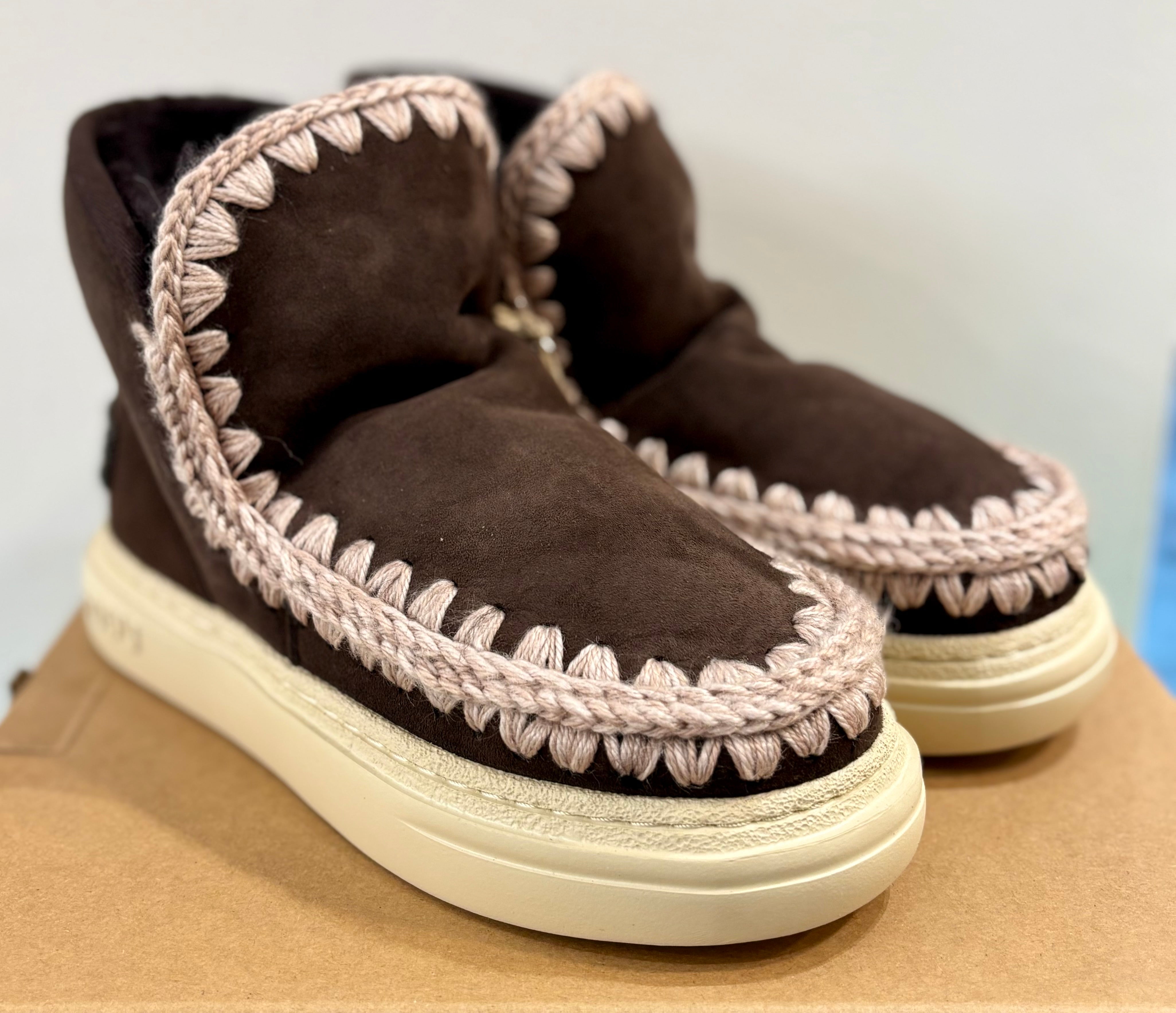MOU ESKIMO SNEAK BOLD GLITTER LOGO MOCHA