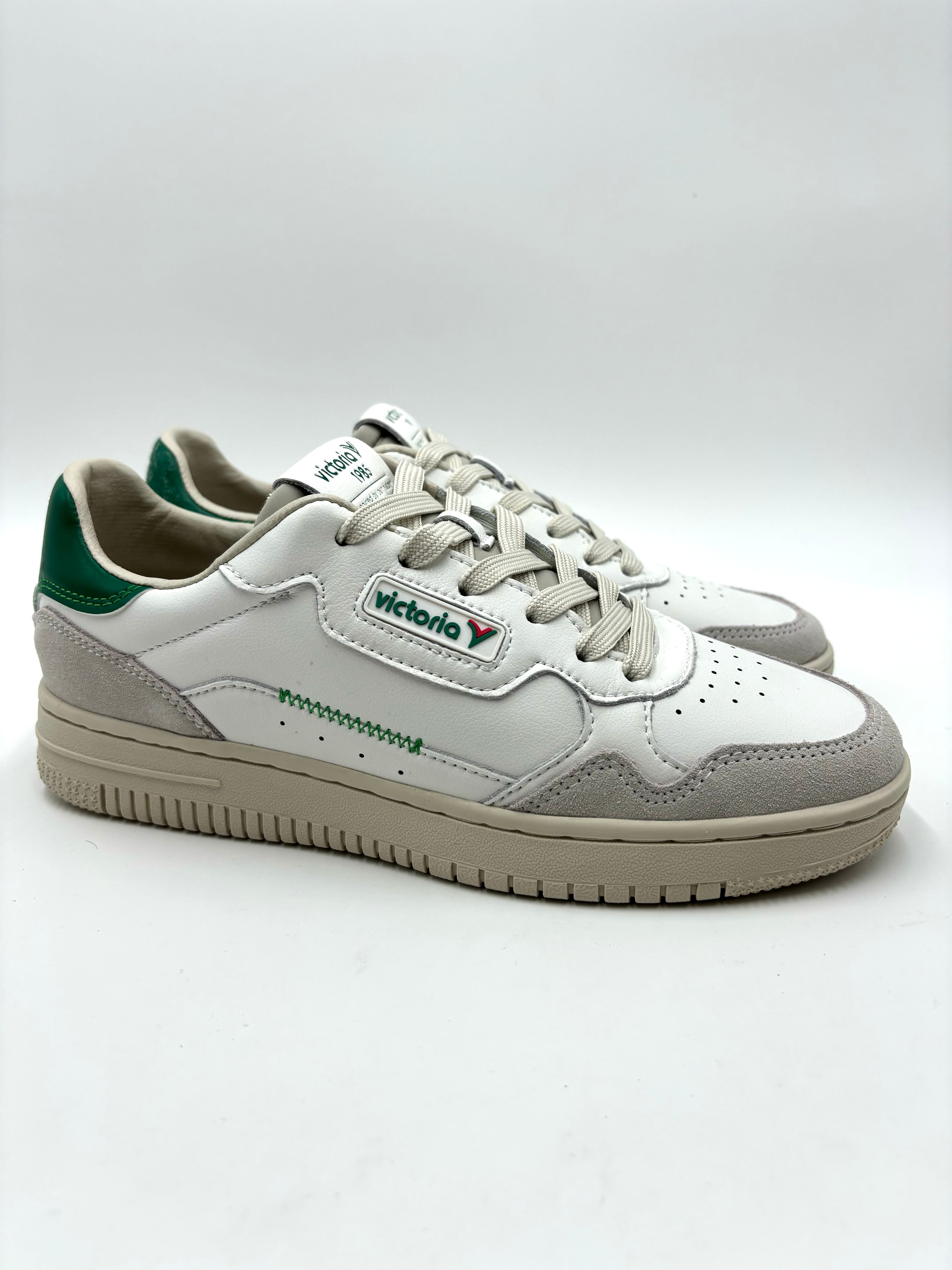 VICTORIA 1985 800109 VERDE