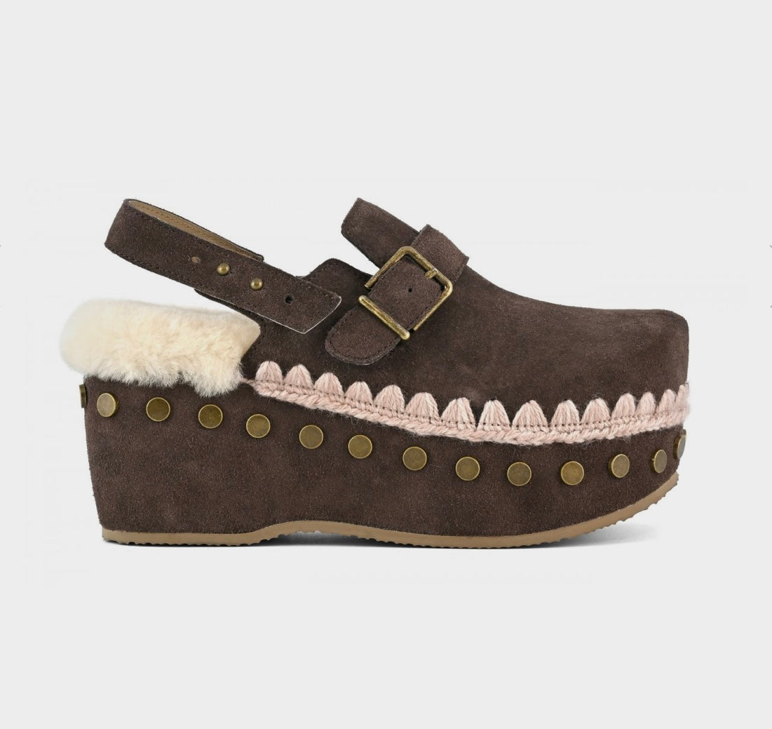 MOU CLOG BAG STRAP MOCHA MARRONE
