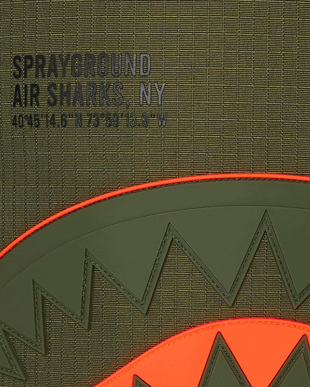 Sprayground ZAINO NYLON SHARK CENTRAL ARMY DLX-RIPSTOP BACKPACK