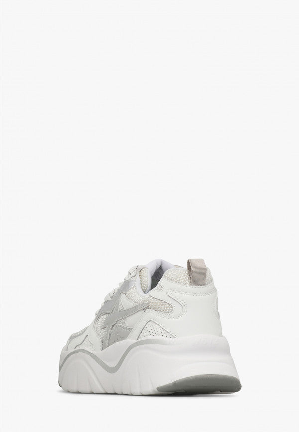 W6YZ MIA W CALF/PEARLLESCENT WHITE SILVER
