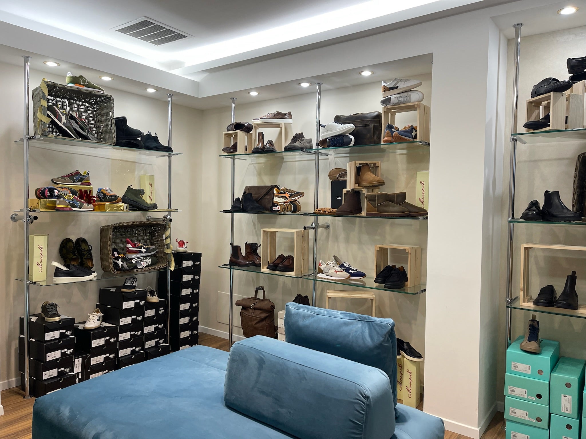 frendi-90-calzature-scarpe-negozio-pavia-corso-garibaldi-store-shop-desktop-e-commerce