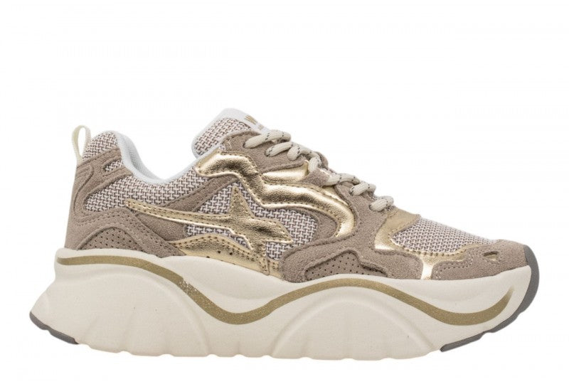 W6YZ MIA W SUEDE/PEARLLESCENT CIPRIA WHITE