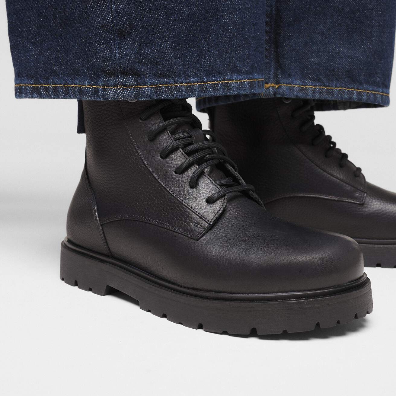 BIRKENSTOCK HIGHWOOD LACE MID WATERPROOF BLACK