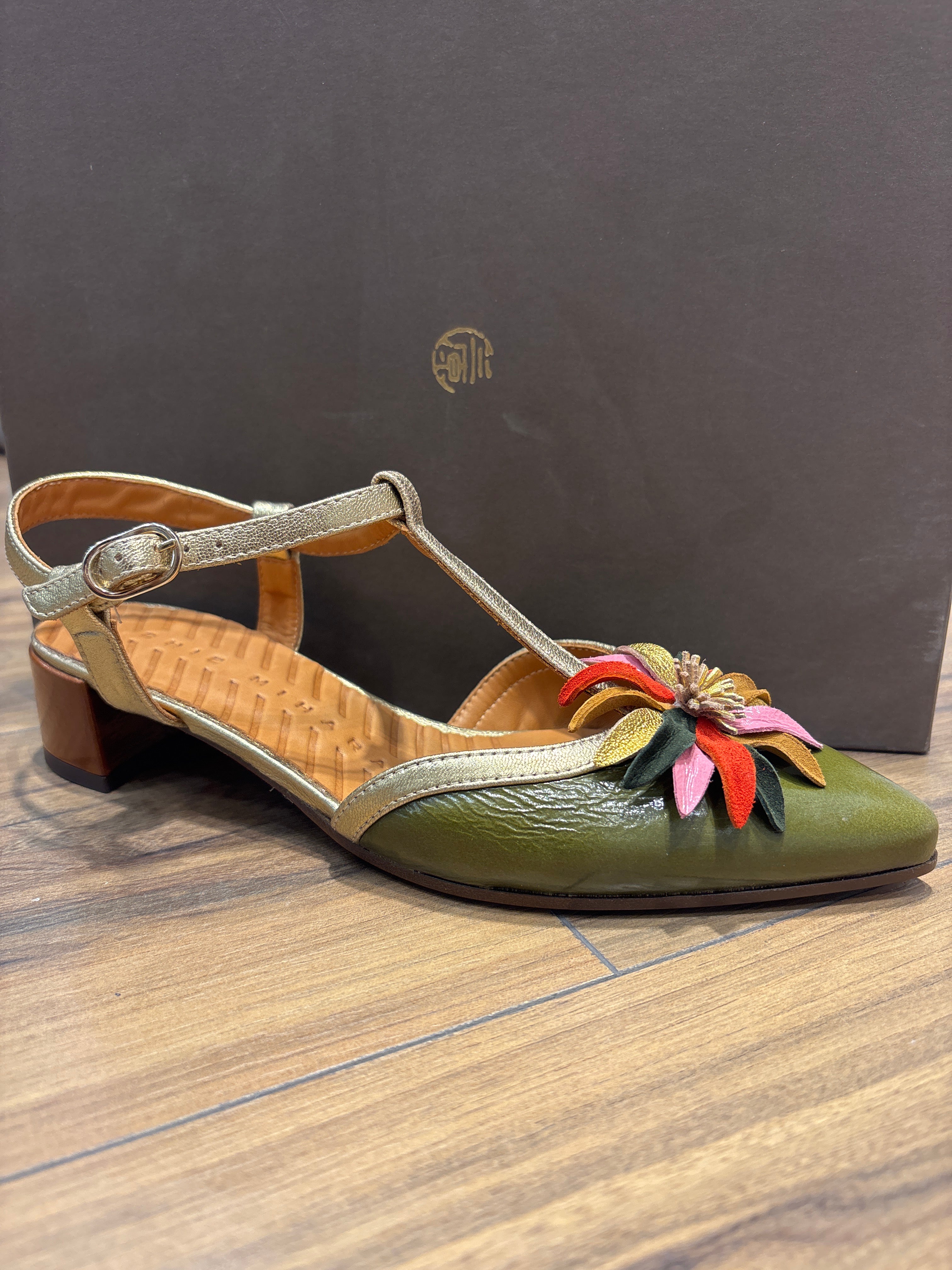 CHIE MIHARA HELENI