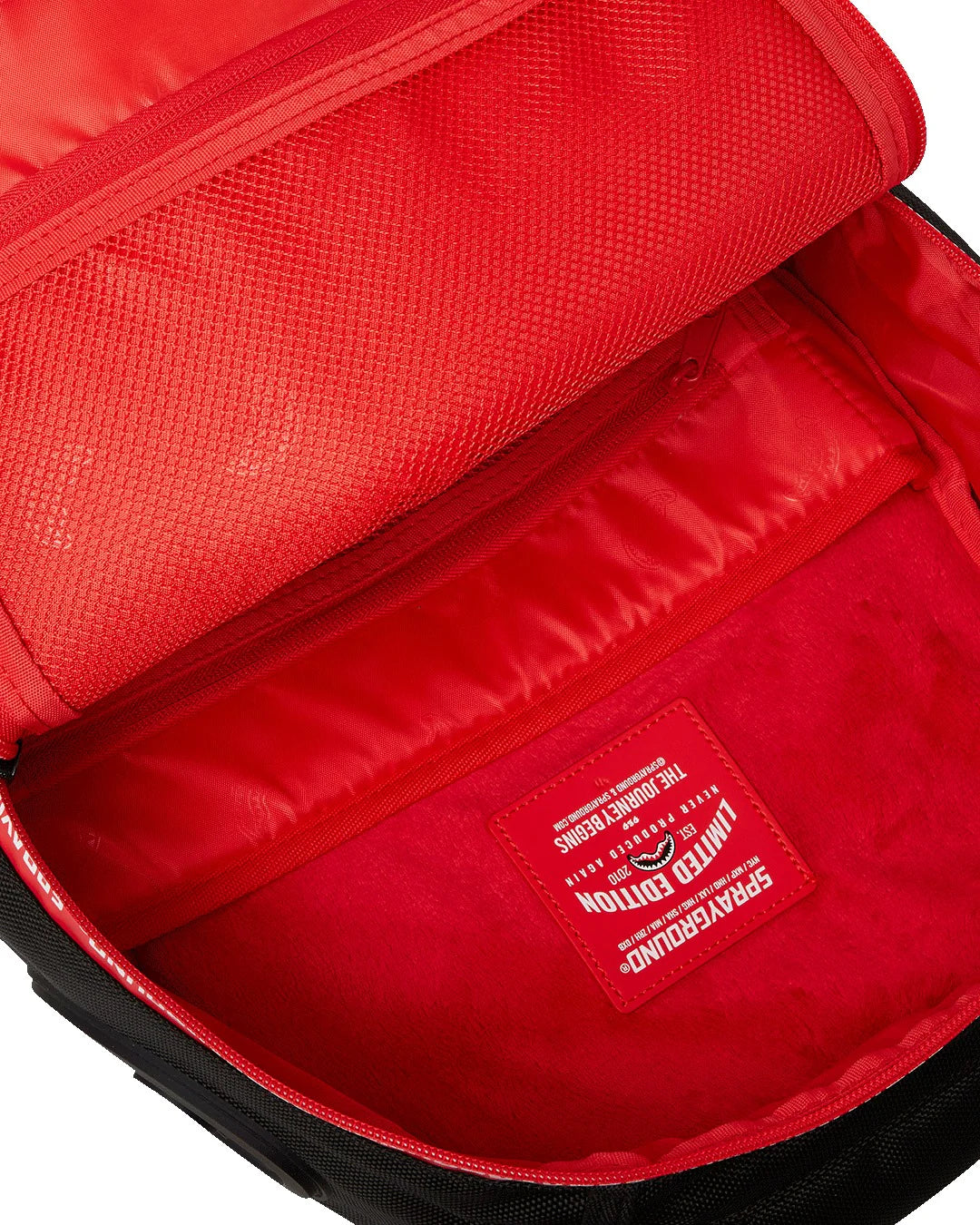 Sprayground ZAINO PRINTED ZIPPER SHARK DLXR BACKPACK