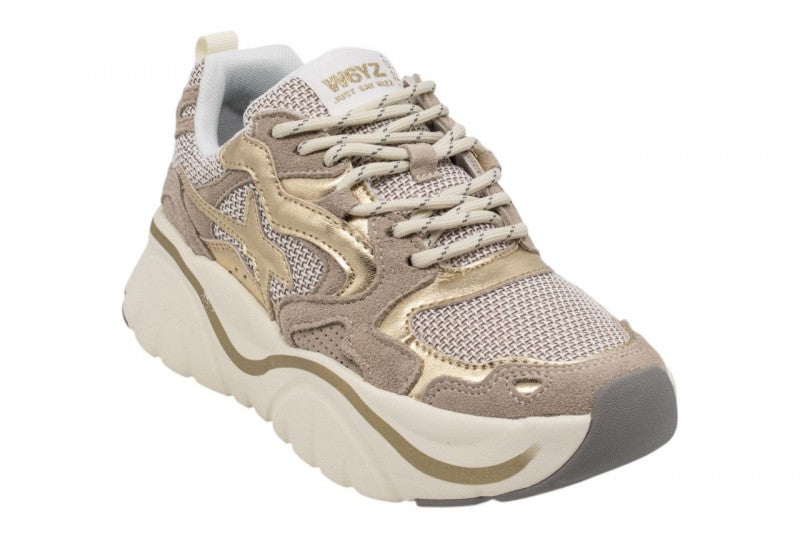 W6YZ MIA W SUEDE/PEARLLESCENT CIPRIA WHITE